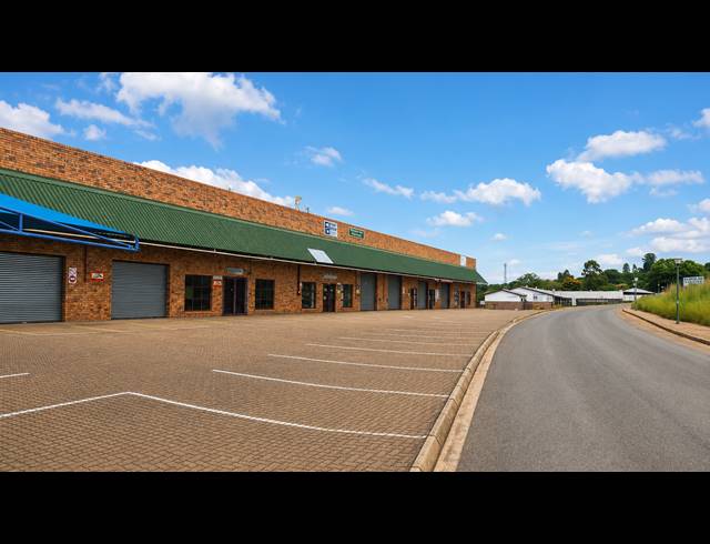 340M² RETAIL FOR SALE IN WHITE RIVER INDUSTRIAL